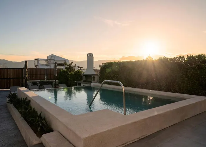 ヴィラ Solace, A Serene Retreat With Heated Pool By Mindyourvilla