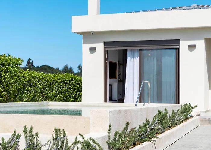 Solace, A Serene Retreat With Heated Pool By Mindyourvilla ヴィラ *