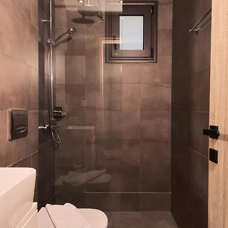 Solace, A Serene Retreat With Heated Pool By Mindyourvilla Villa