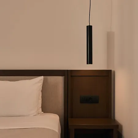 Solace, A Serene Retreat With Heated Pool By Mindyourvilla *